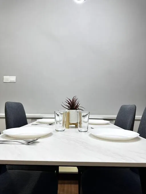 Georgetown Ins Family Couple Cozy 2 Bedroom Suites George Town